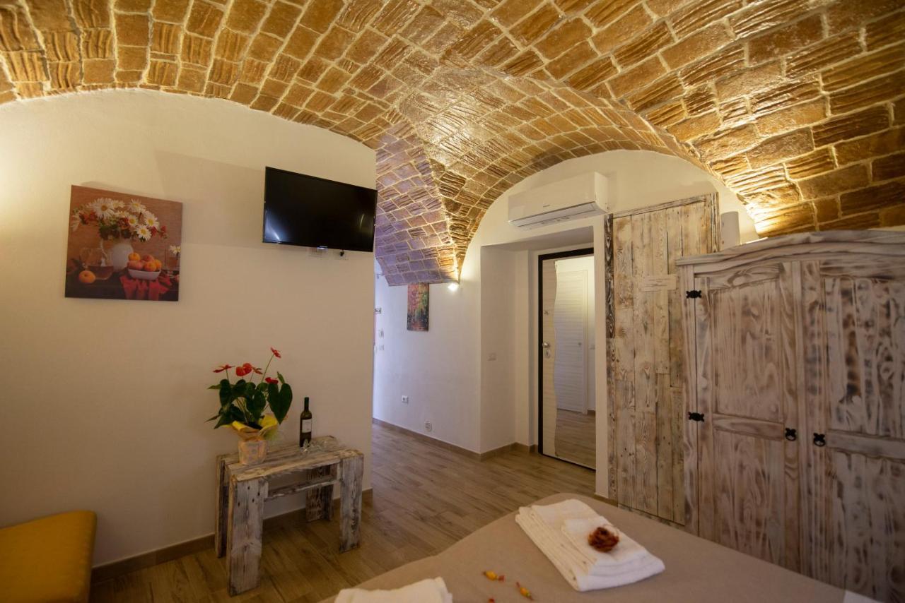 L Antico Soffitto Bed & Breakfast