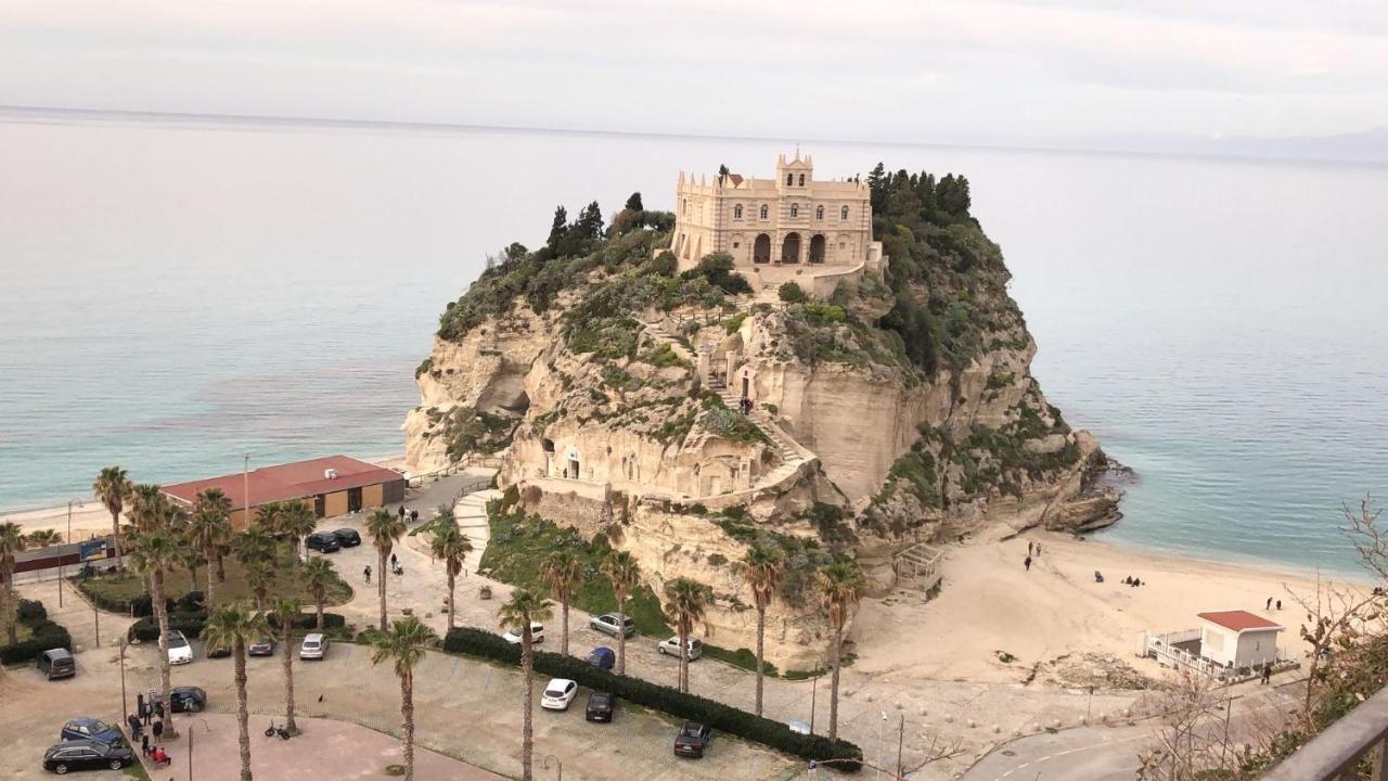 L Antico Soffitto * Tropea